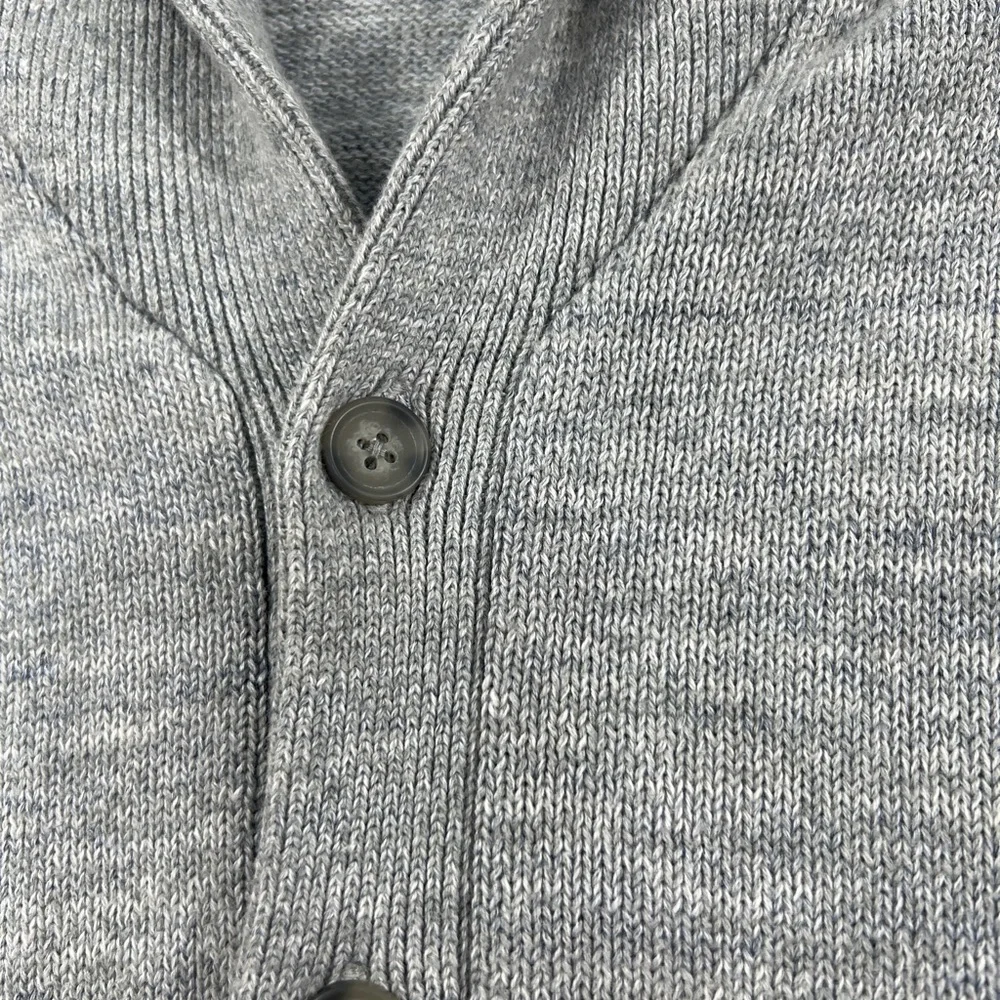 Van Heusen Gray Cardigan Sweater in Size Men’s Large